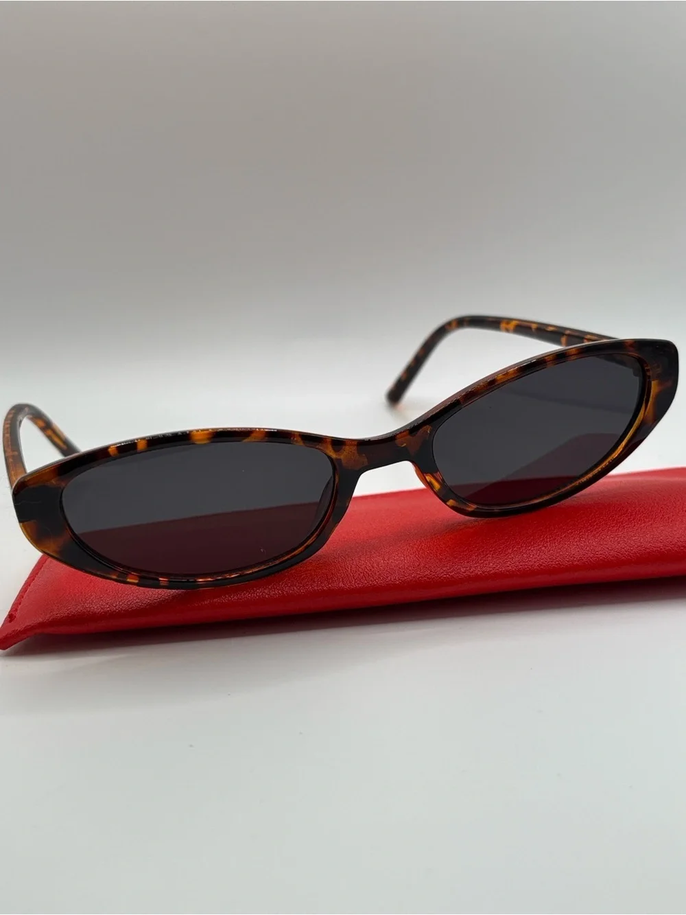 Vintage 80s Tortoise Shell Cat Eye Sunglasses Dark Lens Retro Slim Shades
